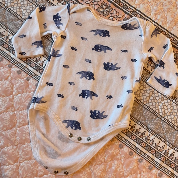 5 for $20-Tres Beau et Belle Infant long-sleeved onesie-EUC-Sz 3-6 mo - Picture 1 of 6